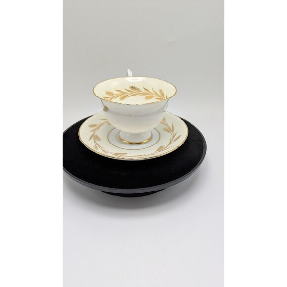 Shelley Golden Harvest 13685 Bone China Gainsborough Shape Tea Cup Saucer Set - Picture 9 of 16